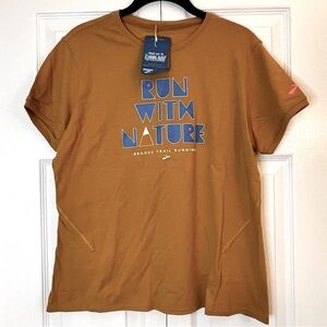 Brooks Women’s Distance Short Sleeve